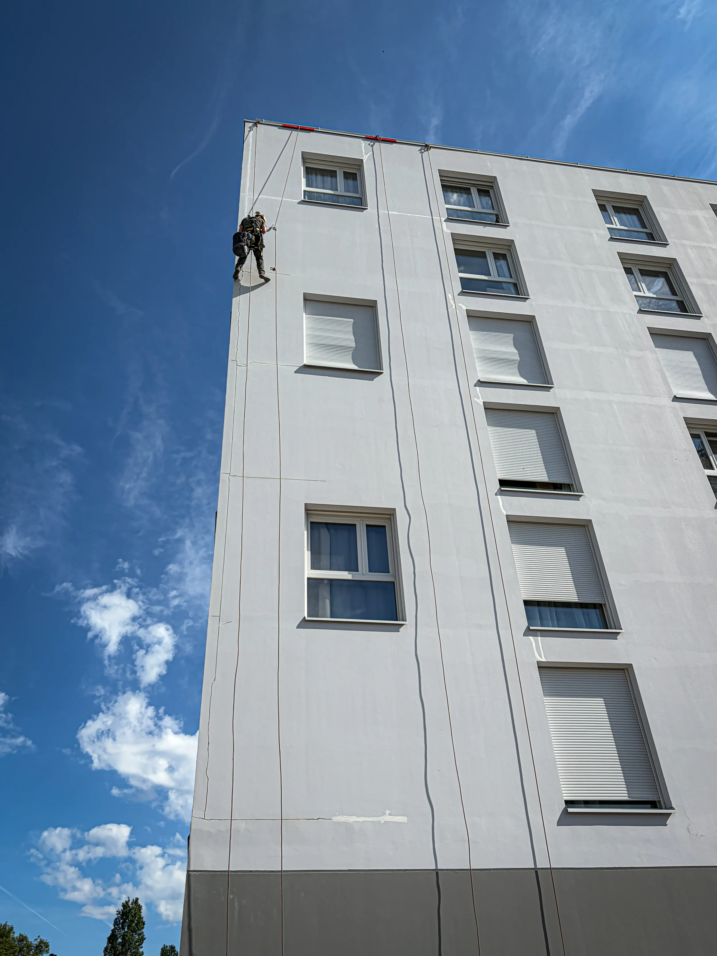 Intervention de cordistes MS Access pour traiter, pas masquer chez EIFFAGE à Lormont (bâtiment) – 1
